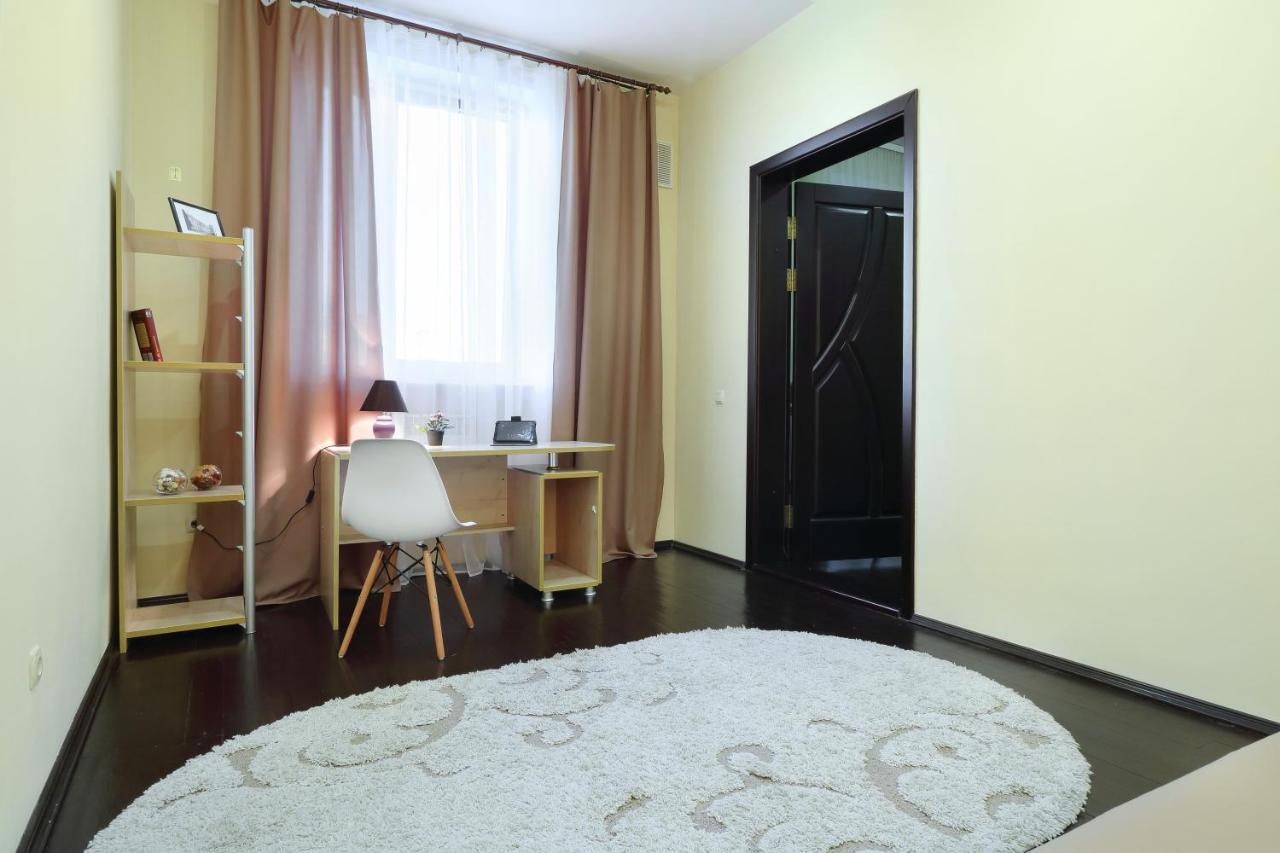 Paulmarie Apartments On Lenina Avenue 고멜 외부 사진